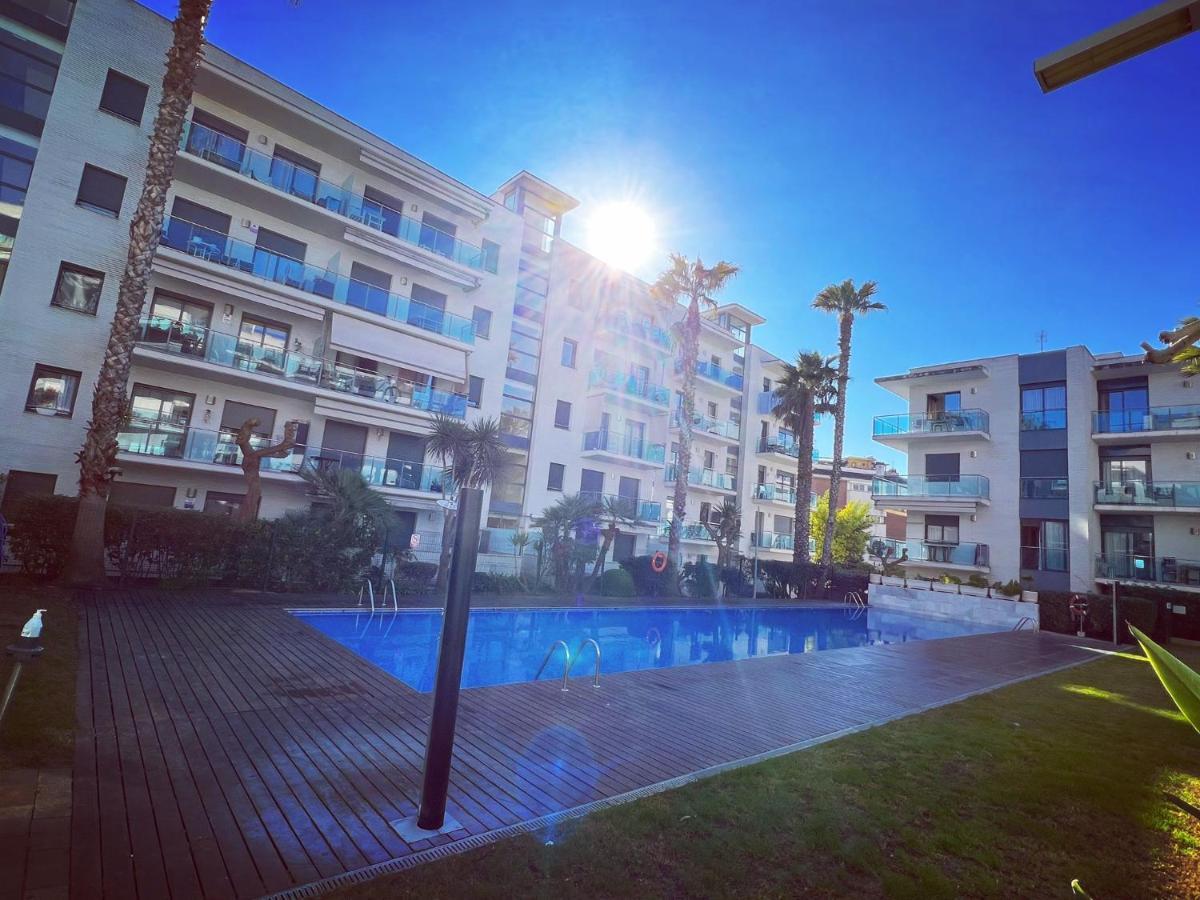 Apartamento Con Piscina Y Parking En Lloret De Mar Apartamento Exterior foto